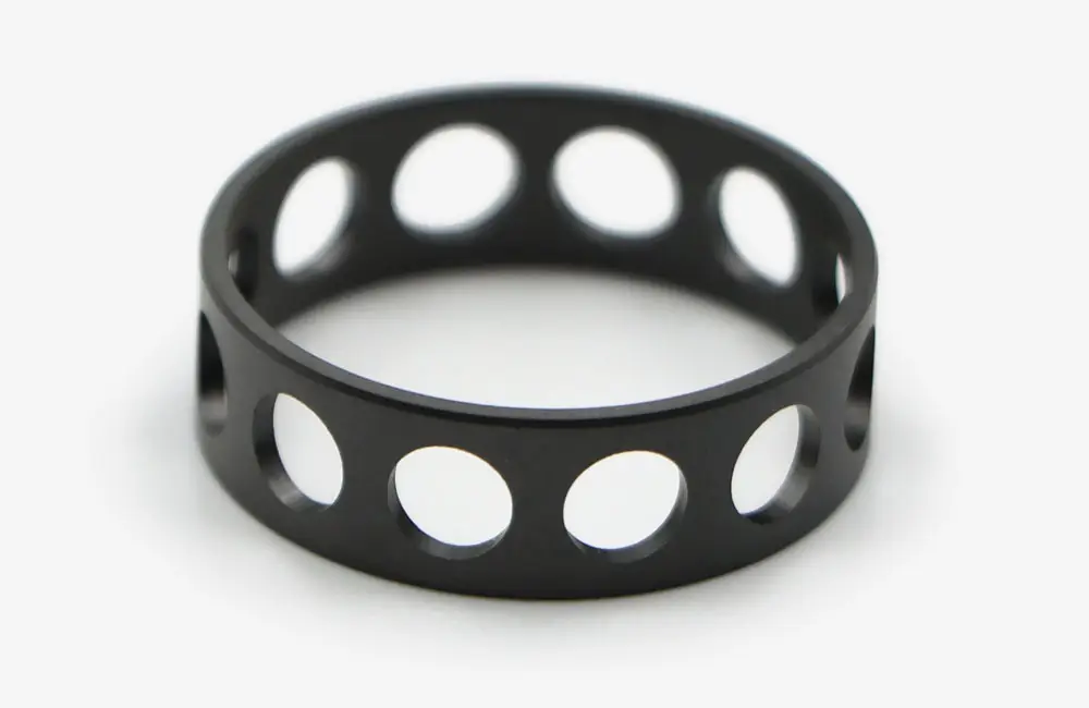 Keramikring schwarz (Kundenauftrag)